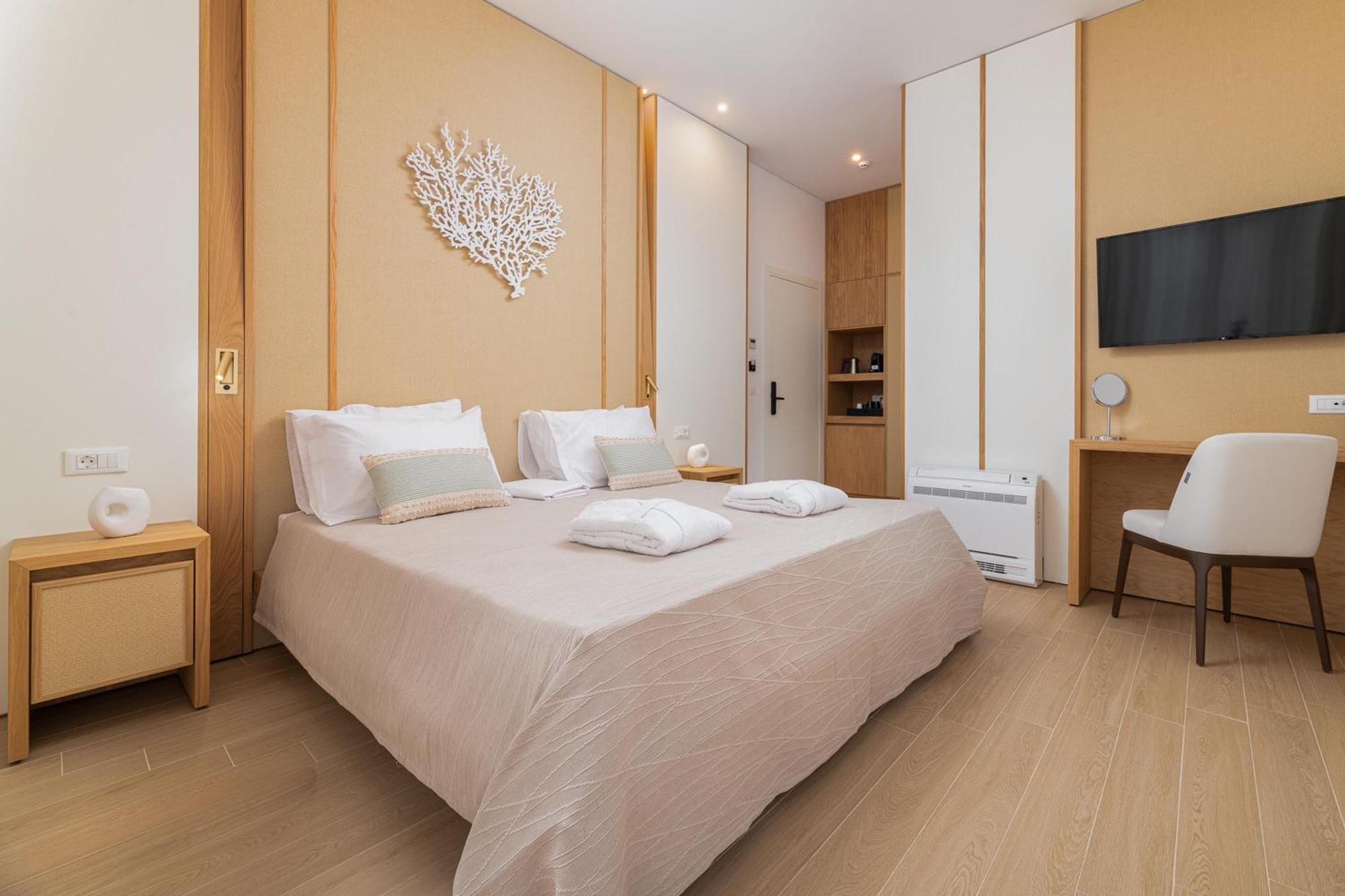 The 12Th City Hotel Rhodes City Eksteriør billede